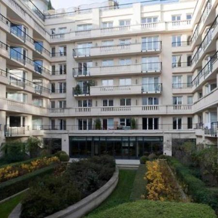 Stayparis Issy-les-Moulineaux Exterior photo