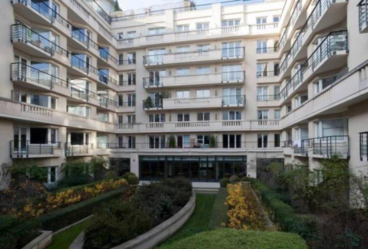 Stayparis Issy-les-Moulineaux Exterior photo